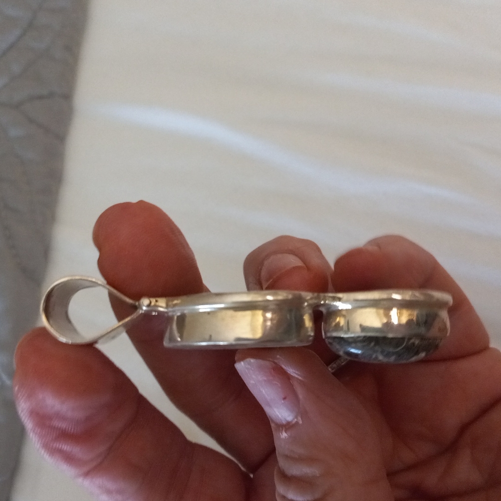 Fossilized Shell Pendent - image 3